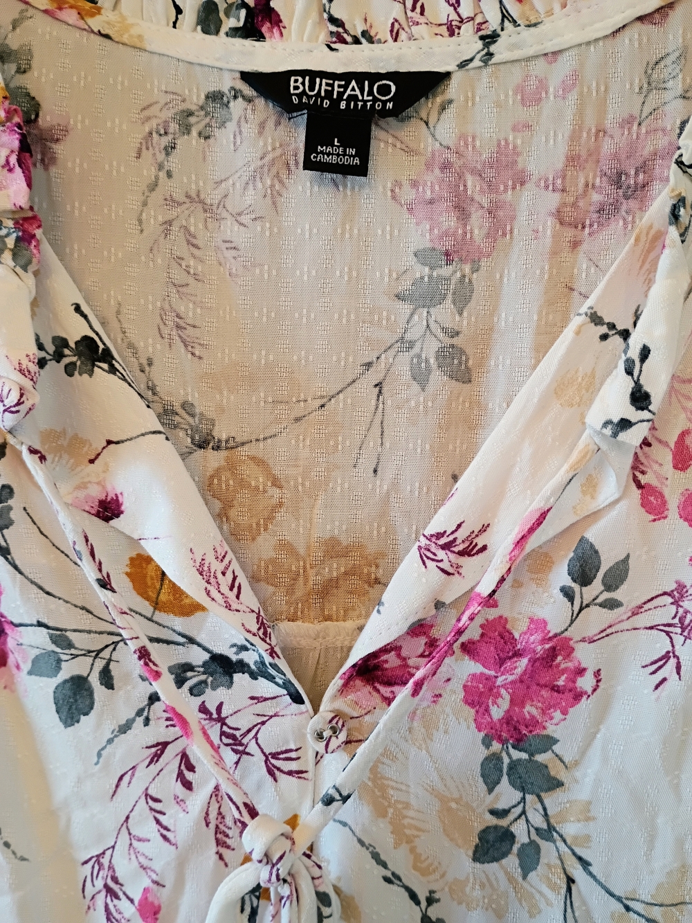 Buffalo David Bitton White Floral Tie-Neck Short Sleeve Tunic - Picture 3 of 3